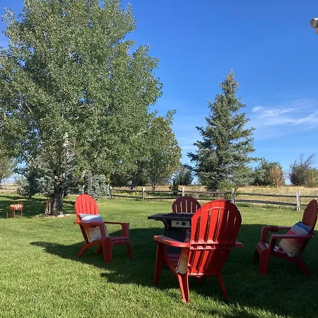 Sundance Suite - Prairie Rose Bed & Breakfast